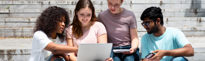 Life of a Student in Pune – Colleges, PGs, Cafés, and More!